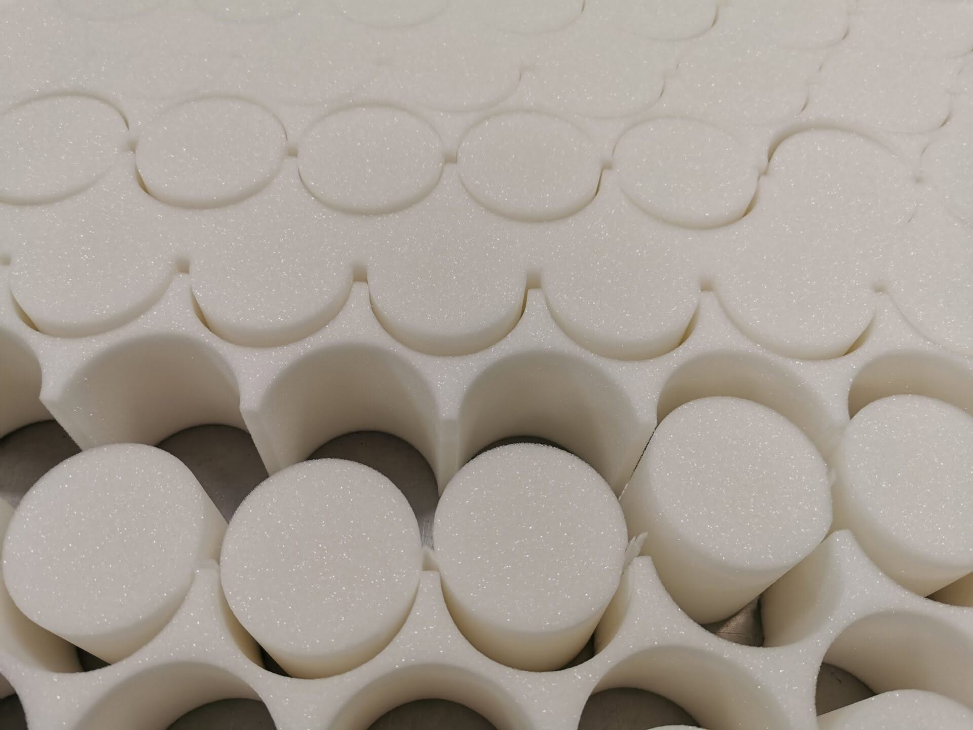 sschuimrubber groothandel leverancier foamworld schuimprop spons schuimspons